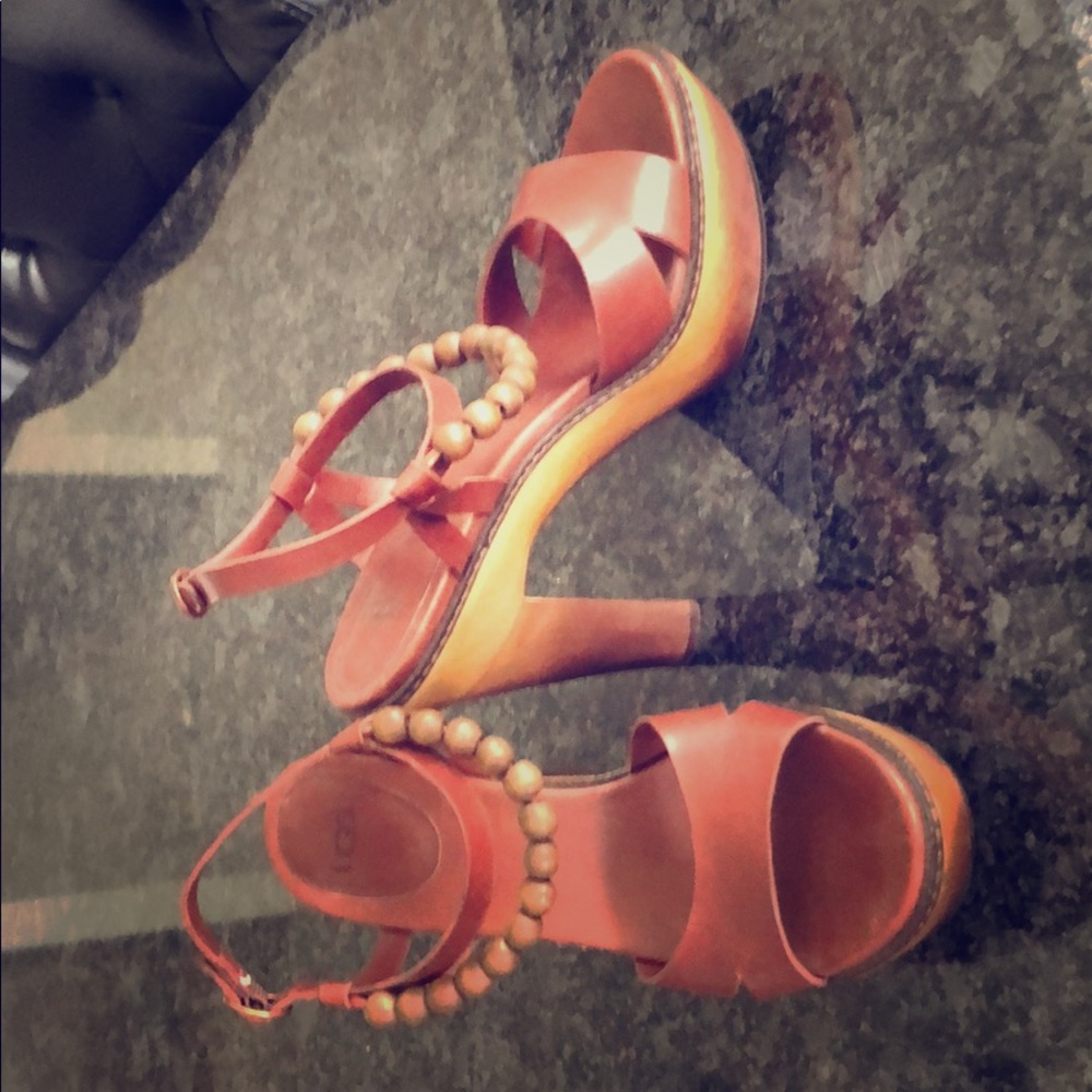 Ugg heels in medium brown